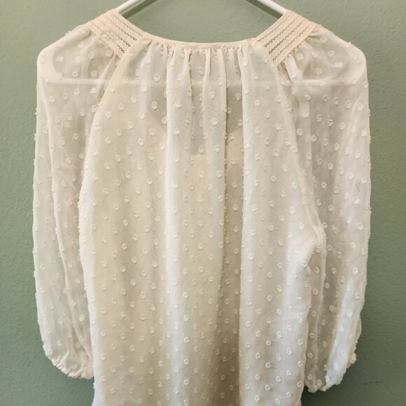 Women Sheer Ivory Top Blouse With 6 Pearl Button 3/4 Sleeve Size S - Picture 7 of 9